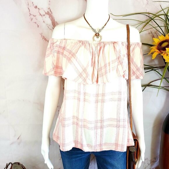 Anthropologie Sanctuary soft rayon knit cute top - Picture 4 of 9